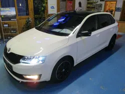 Weiß Gebraucht 2018 Skoda Rapid Monte Carlo Kombi | 12.850 € (Fairer Preis)