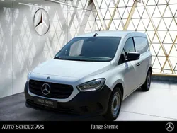 Arktikweiß Gebraucht 2023 Mercedes Citan 110 Van / Kleinbus | 21.418 € (Fairer Preis)