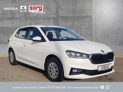 Weiss Neu 2025 Skoda Fabia Essence Limousine | 17.490 € (Superpreis)