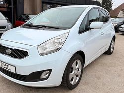 Weiß Gebraucht 2014 Kia Venga FIFA World Cup Edition Kleinwagen | 5.900 € (Fairer Preis)