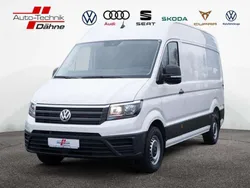 Weiss / candy weiss Gebraucht 2023 VW Crafter Van | 36.880 € (Fairer Preis)