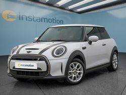 Weiß Gebraucht 2023 Mini Cooper Kleinwagen | 21.349 € (Etwas zu teuer)