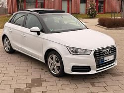 Weiß Gebraucht 2016 Audi A1 Sportback Ambiente Kleinwagen | 12.600 € (Fairer Preis)