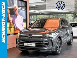 Grau Gebraucht 2025 VW Tiguan Elegance SUV | 43.450 €