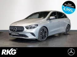 Silber Gebraucht 2025 Mercedes B200 Progressive Van / Kleinbus | 38.940 €