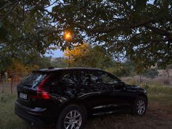 Schwarz Gebraucht 2018 Volvo XC60 Momentum SUV | 19.350 € (Fairer Preis)