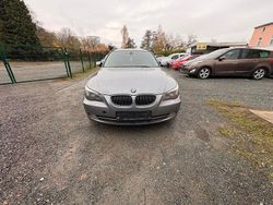 Grau Gebraucht 2008 BMW 530 Kombi | 3.300 € (Superpreis)