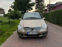 Gelb Gebraucht 2006 Mercedes A170 Kleinwagen | 1.699 € (Fairer Preis)