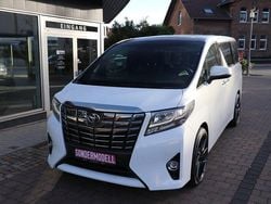 Weiß Gebraucht 2016 Toyota Alphard Executive Van / Kleinbus | 44.900 €