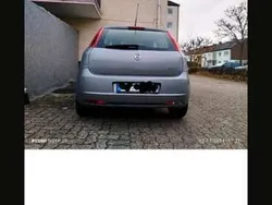 Grau Gebraucht 2008 Fiat Punto Kleinwagen | 1.950 € (Etwas zu teuer)