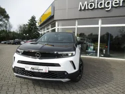 Arktis weiß Gebraucht 2023 Opel Mokka-e Ultimate SUV | 24.500 € (Etwas zu teuer)