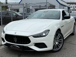 Weiß Gebraucht 2022 Maserati Ghibli Coupé | 68.900 € (Fairer Preis)