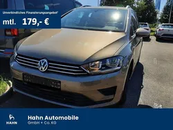 Gold Gebraucht 2016 VW Golf Sportsvan Comfortline Van / Kleinbus | 12.895 € (Fairer Preis)