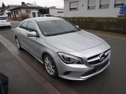 Silber Gebraucht 2016 Mercedes CLA180 Limousine | 15.700 € (Guter Preis)