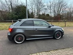 Grau Gebraucht 2017 Audi A1 S-Line Kleinwagen | 12.500 €