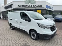 Arktisweiß Gebraucht 2022 Renault Trafic Van | 20.990 € (Guter Preis)