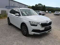 Weiß Gebraucht 2023 Skoda Kamiq Tour SUV | 15.900 €