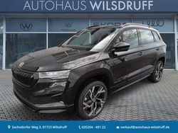 Schwarz Neu 2025 Skoda Karoq SportLine SUV | 36.280 € (Fairer Preis)