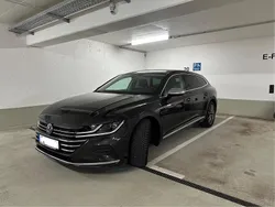 Grau Gebraucht 2023 VW Arteon Elegance Kombi | 31.500 € (Fairer Preis)