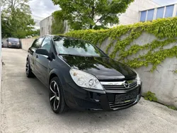 Schwarz Gebraucht 2008 Opel Astra Edition Limousine | 4.490 € (Teuer)