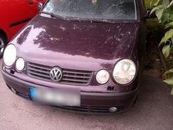 Violet Gebraucht 2004 VW Polo Kleinwagen | 450 €