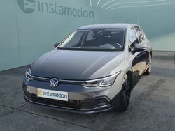 Grau Gebraucht 2024 VW Golf VIII Move Limousine | 23.440 € (Guter Preis)