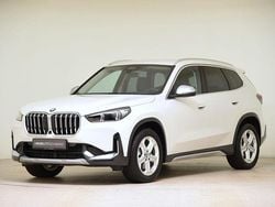 Mineralweiß metallic Gebraucht 2024 BMW X1 xLine SUV | 45.940 € (Fairer Preis)