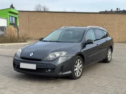 Grau Gebraucht 2010 Renault Laguna III Kombi | 1.100 € (Guter Preis)