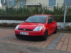 Rot Gebraucht 2003 Ford Fiesta Kleinwagen | 1.150 € (Guter Preis)