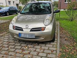 Gold Gebraucht 2004 Nissan Micra Kleinwagen | 1.150 €
