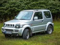 Grau Gebraucht 2008 Suzuki Jimny SUV | 8.000 € (Fairer Preis)