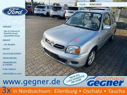 Silber Gebraucht 2002 Nissan Micra Comfort Limousine | 1.090 € (Fairer Preis)
