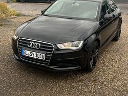 Schwarz Gebraucht 2014 Audi A3 Ambiente Limousine | 8.400 € (Guter Preis)