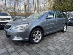 Grau Gebraucht 2013 Skoda Octavia Ambition Kombi | 9.290 € (Fairer Preis)