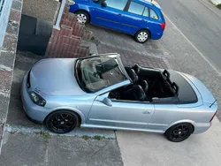 Silber Gebraucht 2003 Opel Astra Cabriolet Cabrio | 2.650 €
