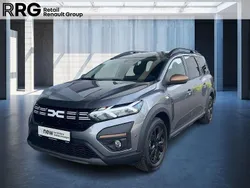 Schiefergrau Gebraucht 2024 Dacia Jogger Extreme Van / Kleinbus | 23.230 € (Etwas zu teuer)