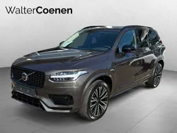 Grau Gebraucht 2023 Volvo XC90 Plus SUV | 58.980 € (Fairer Preis)
