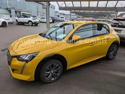 Lack gelb faro (metallic) Gebraucht 2020 Peugeot e-208 Allure Kleinwagen | 15.888 € (Fairer Preis)