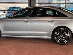 Grau Gebraucht 2015 Audi A6 S-Line Limousine | 18.000 € (Guter Preis)