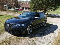 Schwarz Gebraucht 2011 Audi RS3 Sport Kleinwagen | 26.600 € (Fairer Preis)