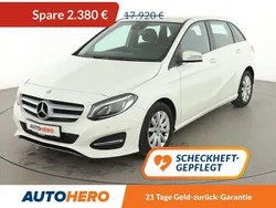 Weiß Gebraucht 2015 Mercedes B180 Style Van / Kleinbus | 15.540 € (Guter Preis)