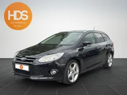 Schwarz Gebraucht 2013 Ford Focus Titanium Kombi | 5.399 € (Guter Preis)