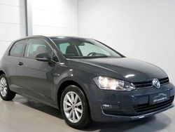 Grau Gebraucht 2015 VW Golf VII LOUNGE Limousine | 6.980 € (Superpreis)