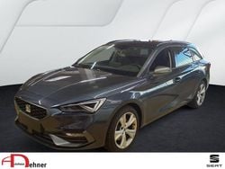 Grau Gebraucht 2024 Seat Leon FR Limousine | 27.980 € (Fairer Preis)