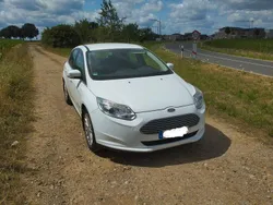 Weiß Gebraucht 2015 Ford Focus Electric Kleinwagen | 6.700 €