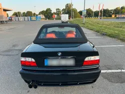 Schwarz Gebraucht 1995 BMW 320 Cabriolet Cabrio | 9.500 €