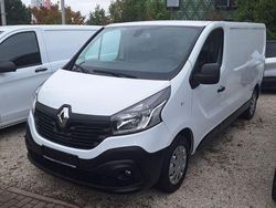 Weiß Gebraucht 2018 Renault Trafic Komfort Van | 13.990 € (Fairer Preis)