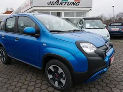 Blau Gebraucht 2023 Fiat Panda Cross Cross Kleinwagen | 15.290 € (Etwas zu teuer)