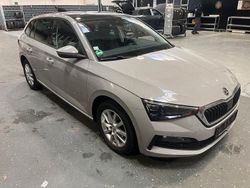Grau Gebraucht 2020 Skoda Scala Ambition Kleinwagen | 12.990 € (Fairer Preis)