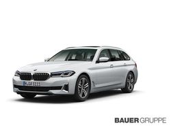 Blau Gebraucht 2021 BMW 540 Luxury Line Kombi | 37.930 € (Fairer Preis)